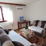 Apartamento Grand Ac With Garden & Parking