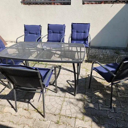 Grand Ac With Garden & Parking سراييفو