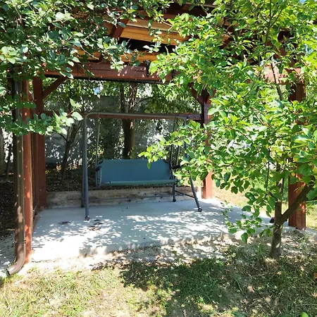 Apartment Grand Ac With Garden & Parking *