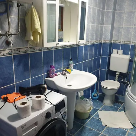 Grand Ac With Garden & Parking * سراييفو